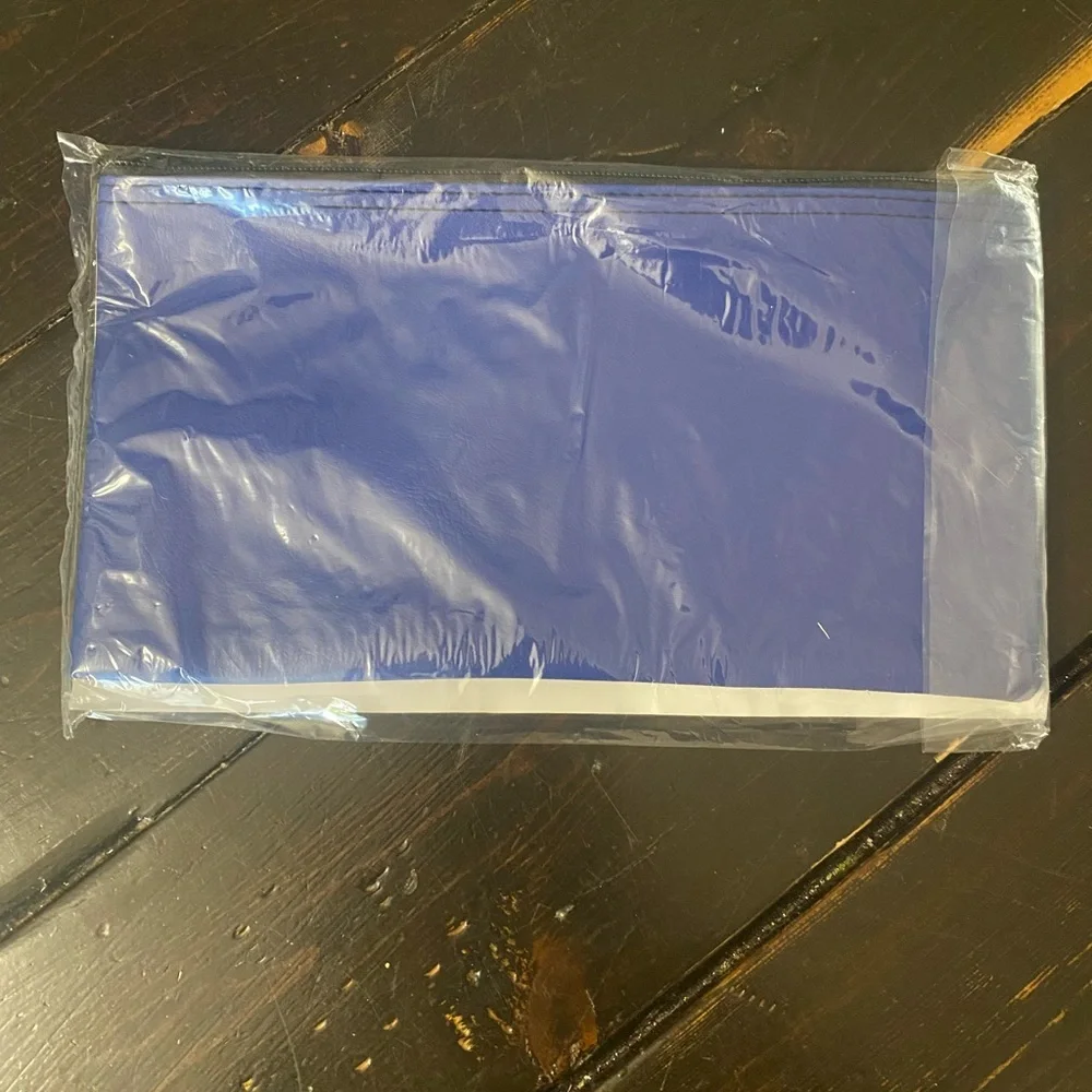 Blue Zipper Bag Organizer